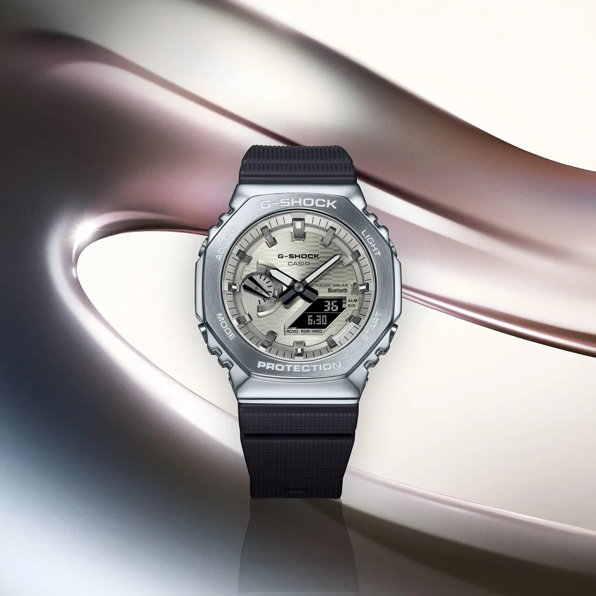 Часы  Casio  G-Shock Casio GBM-2100A-8B (фото 2)