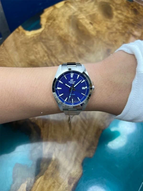 Наручные часы  Casio  Edifice Casio EFV-140D-2A (фото 5)