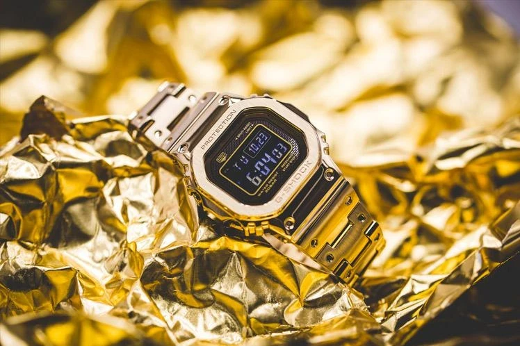 Часы  Casio  G-Shock Casio GMW-B5000GD-9E (фото 3)