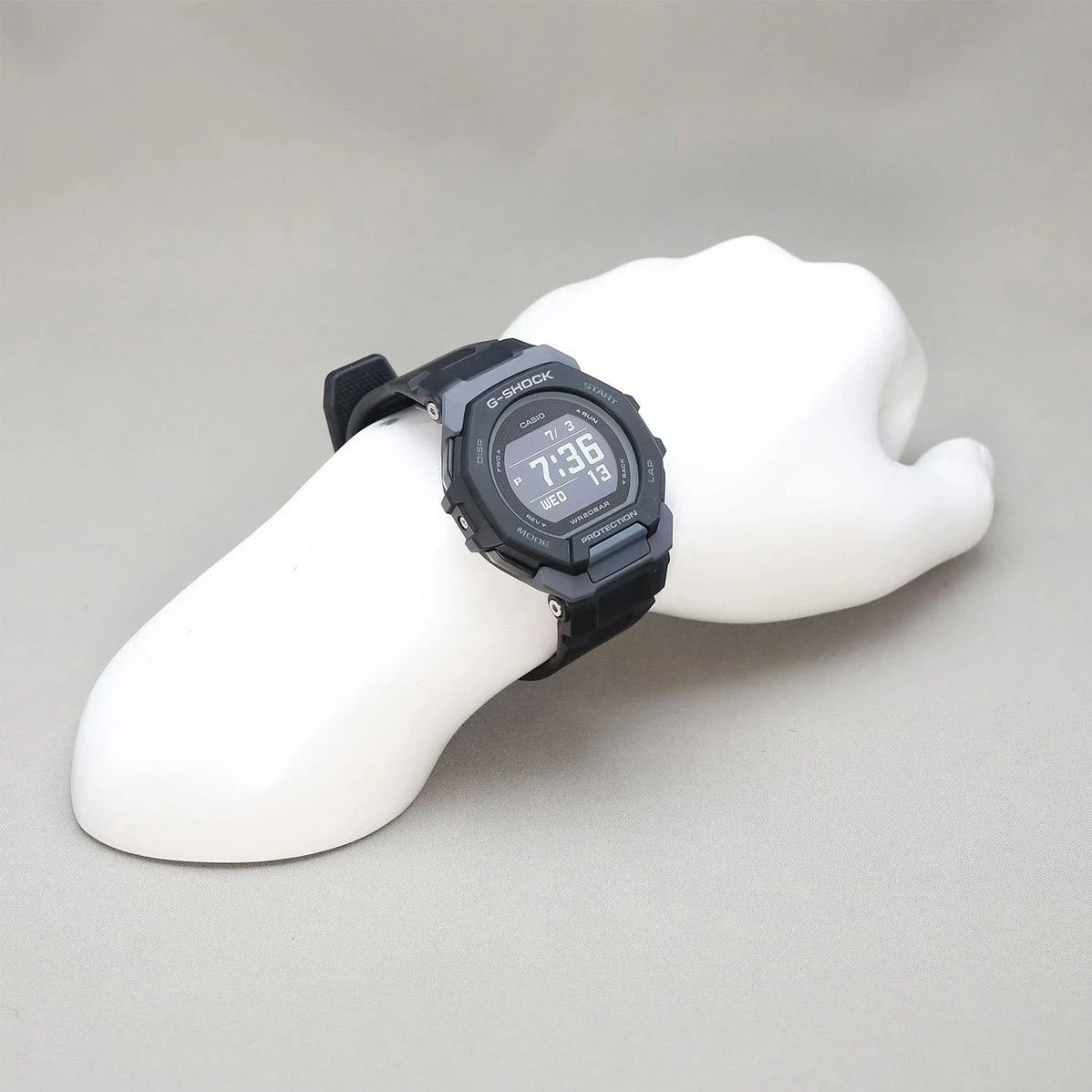 Часы  Casio  G-Shock Casio GBD-300-1E (фото 10)