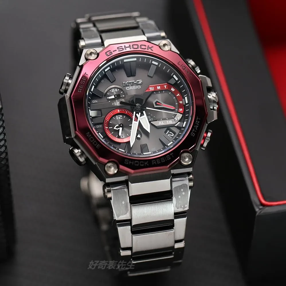 Часы  Casio  G-Shock Casio MTG-B2000BD-1A4 (фото 10)