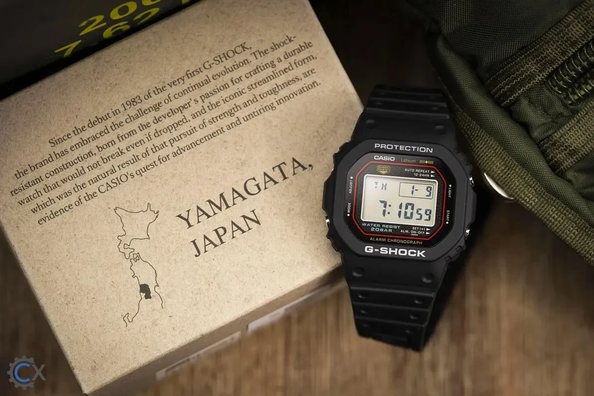 Часы  Casio  G-Shock Casio DW-5000R-1A (фото 5)