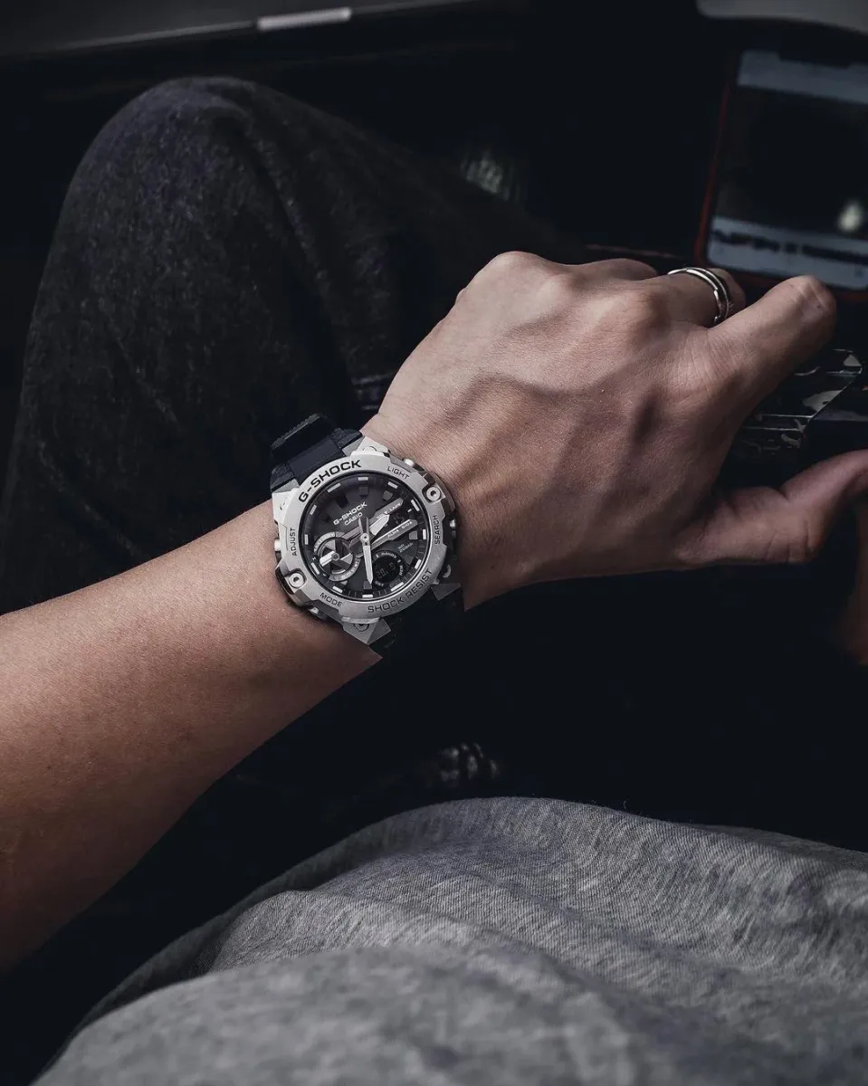 Часы  Casio  G-Shock Casio GST-B400-1A (фото 6)