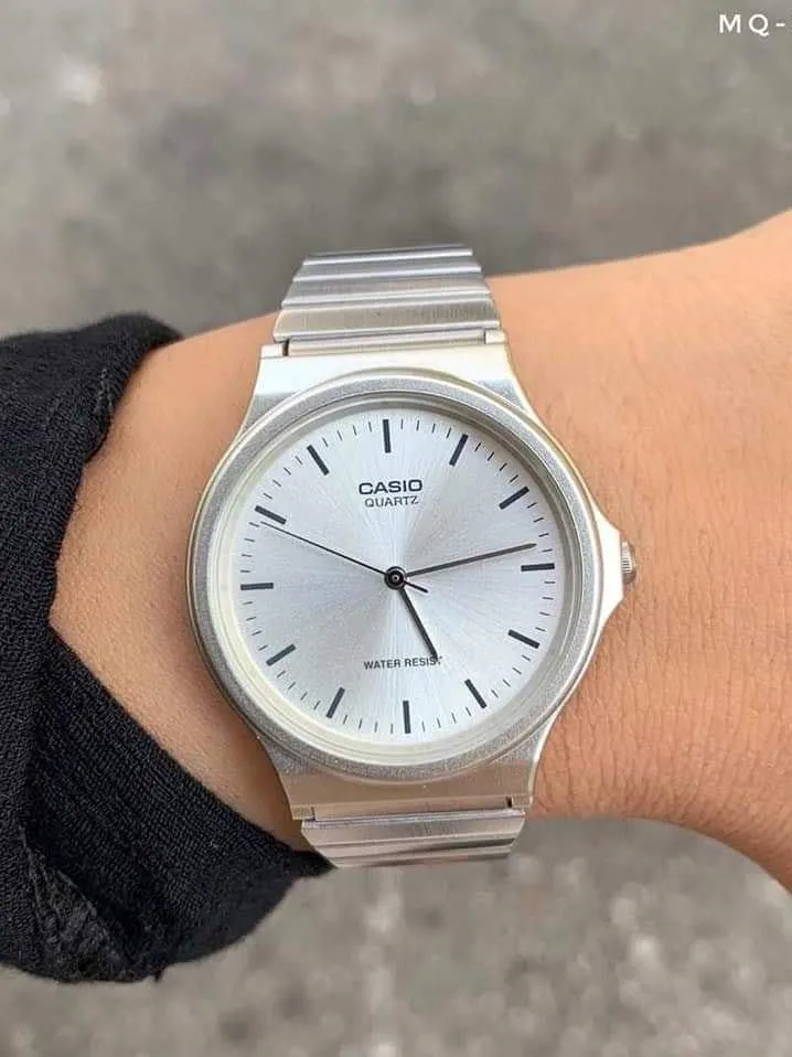 Наручные часы  Casio  Collection Casio MQ-24D-7E (фото 3)