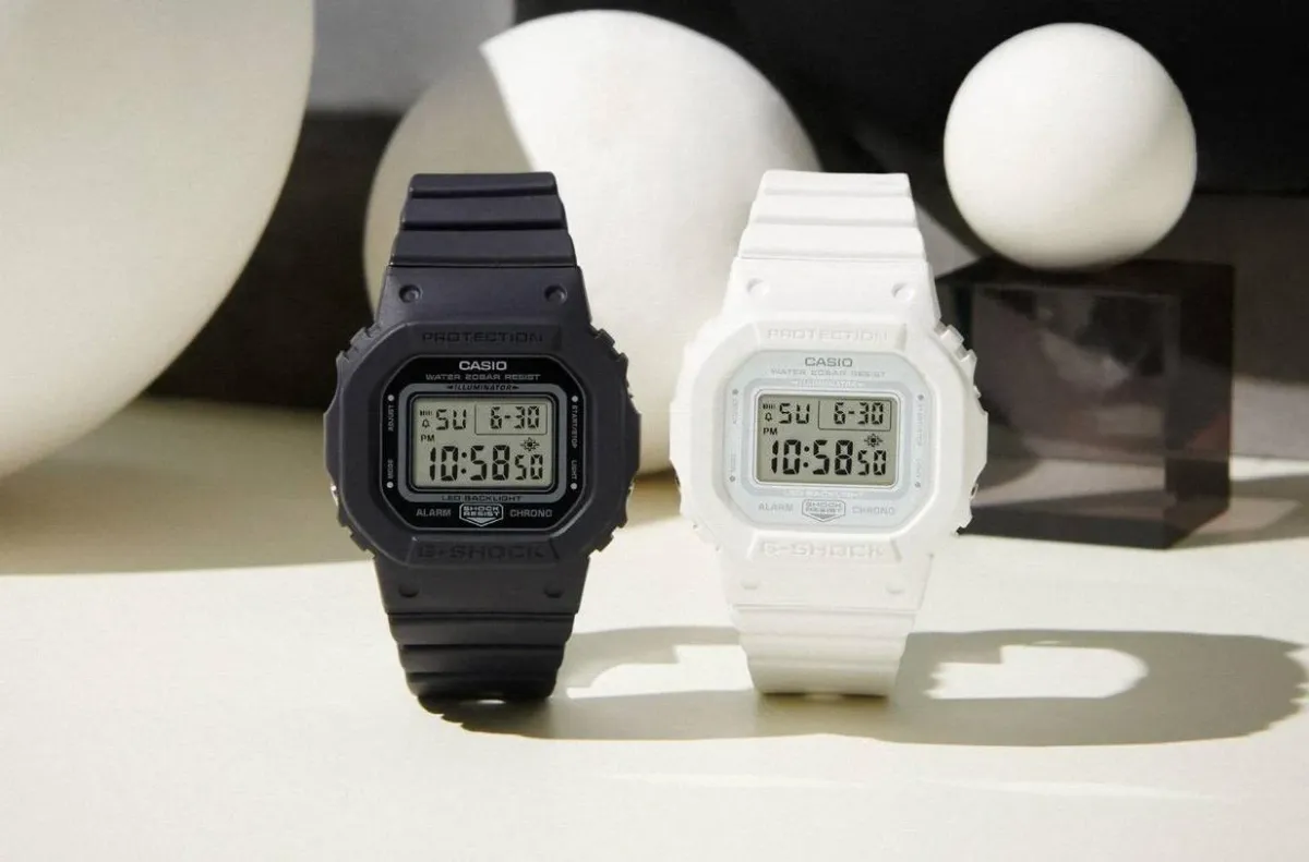 Часы  Casio  G-Shock Casio GMD-S5600BA-1E (фото 6)