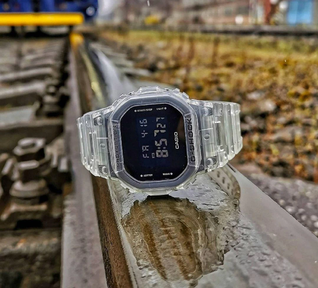 Наручные часы Casio G-Shock Casio DW-5600SKE-7E купить в TEMPUS с