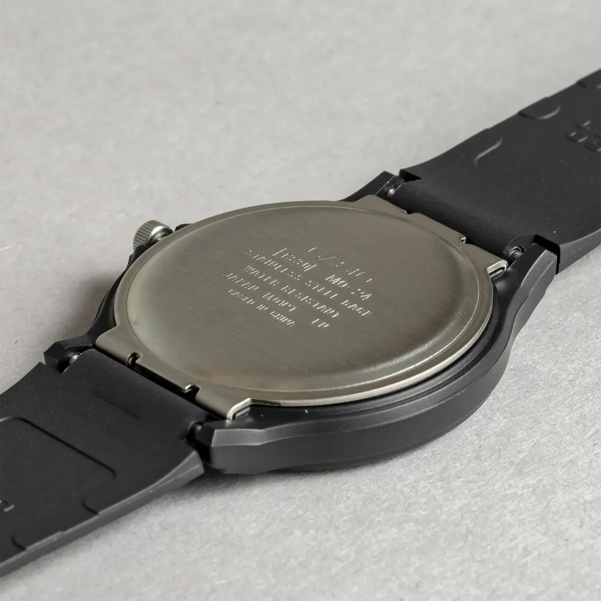 Наручные часы  Casio  Collection Casio MQ-24-1E (фото 4)