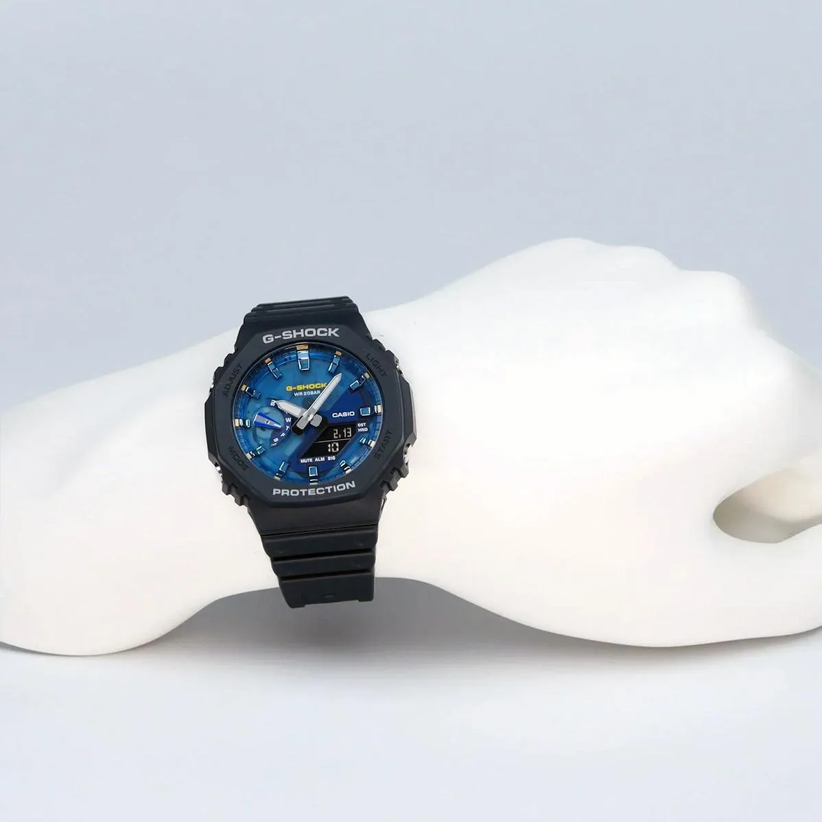 Часы  Casio  G-Shock Casio GA-2100AS-2A (фото 9)