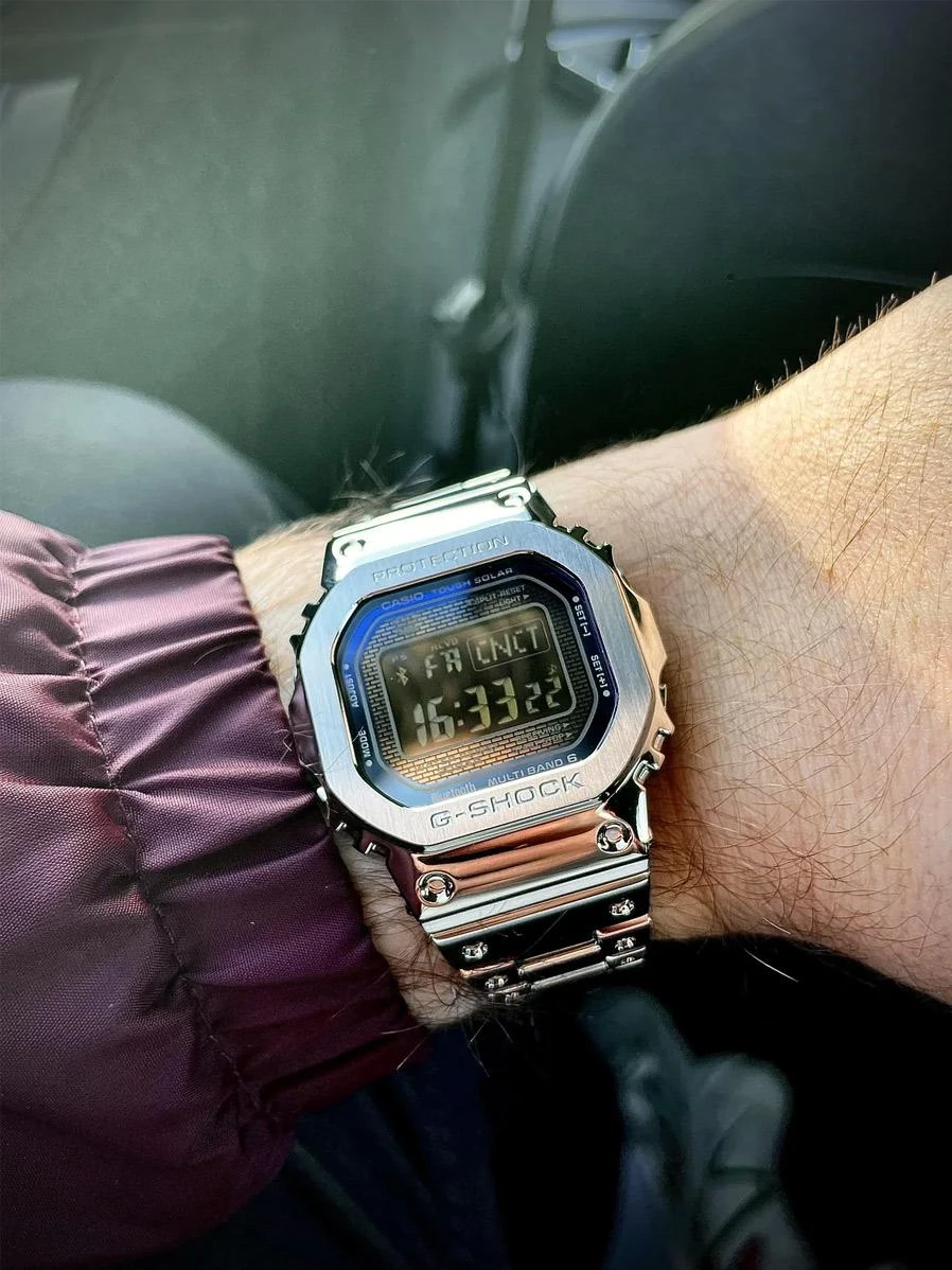 Часы  Casio  G-Shock Casio GMW-B5000D-2E (фото 2)