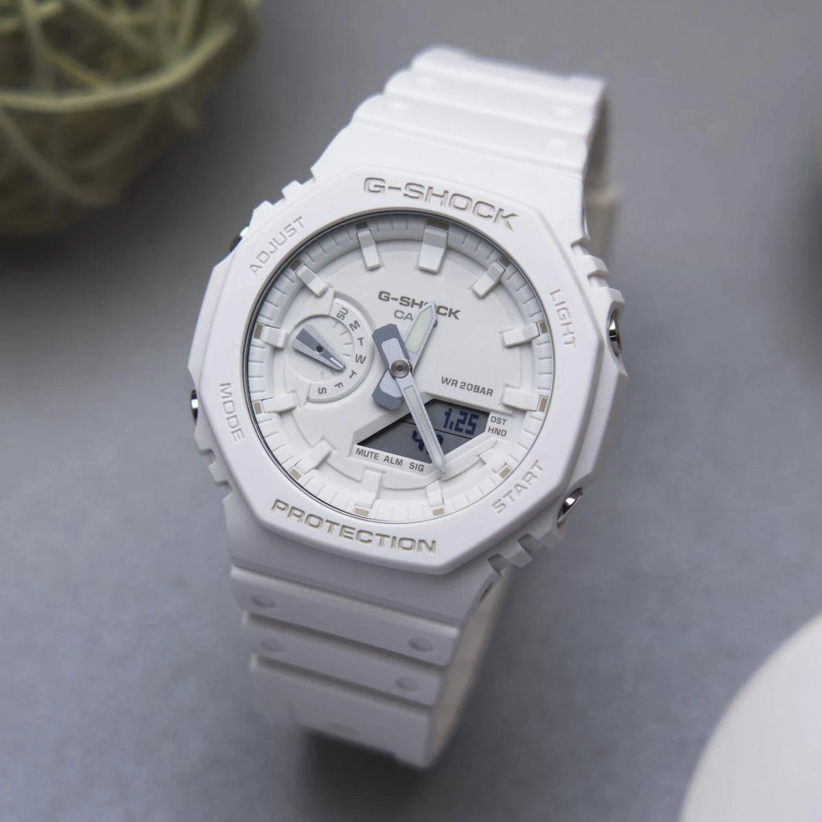 Часы  Casio  G-Shock Casio GA-2100-7A7 (фото 8)