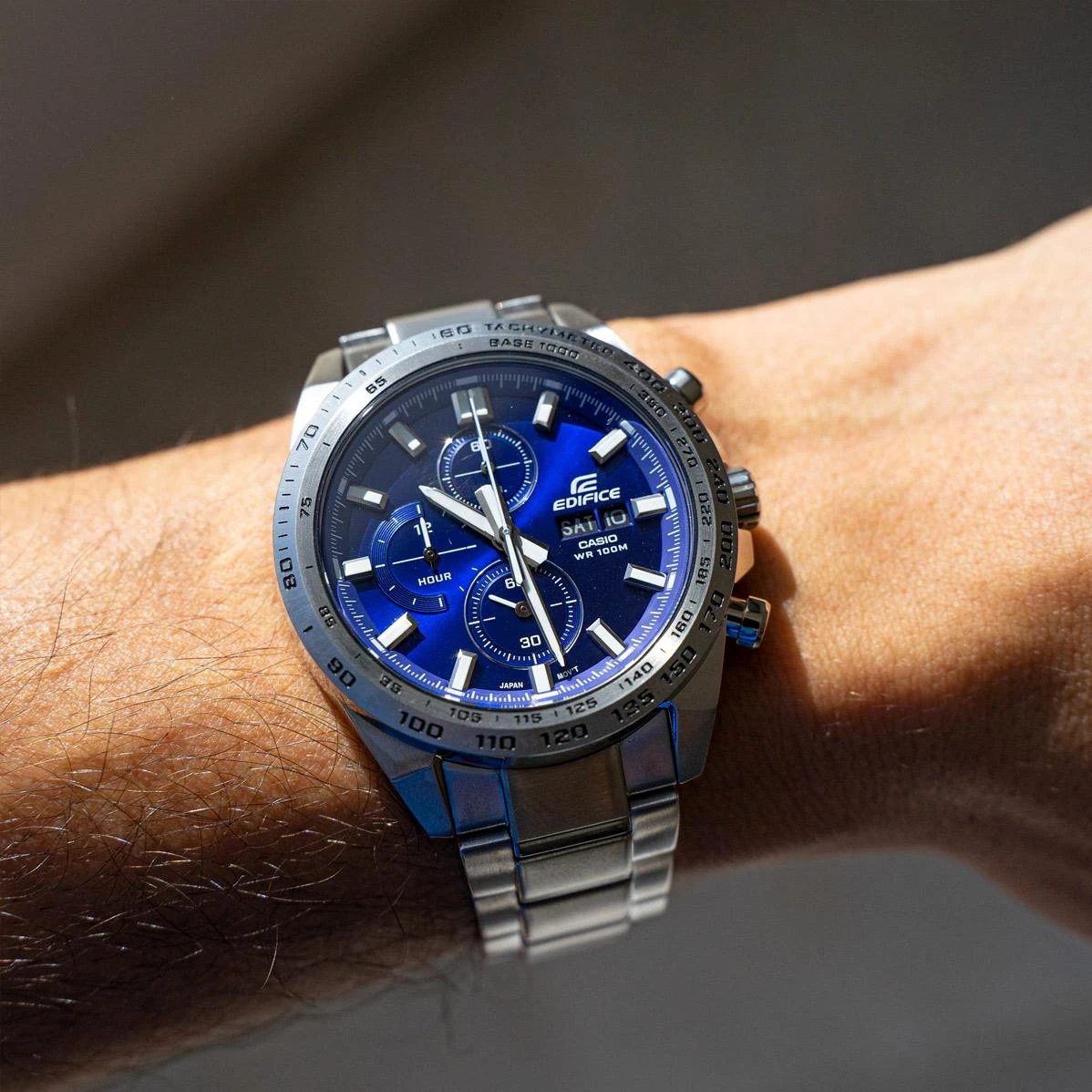 Часы  Casio  Edifice Casio EFR-574D-2A (фото 2)