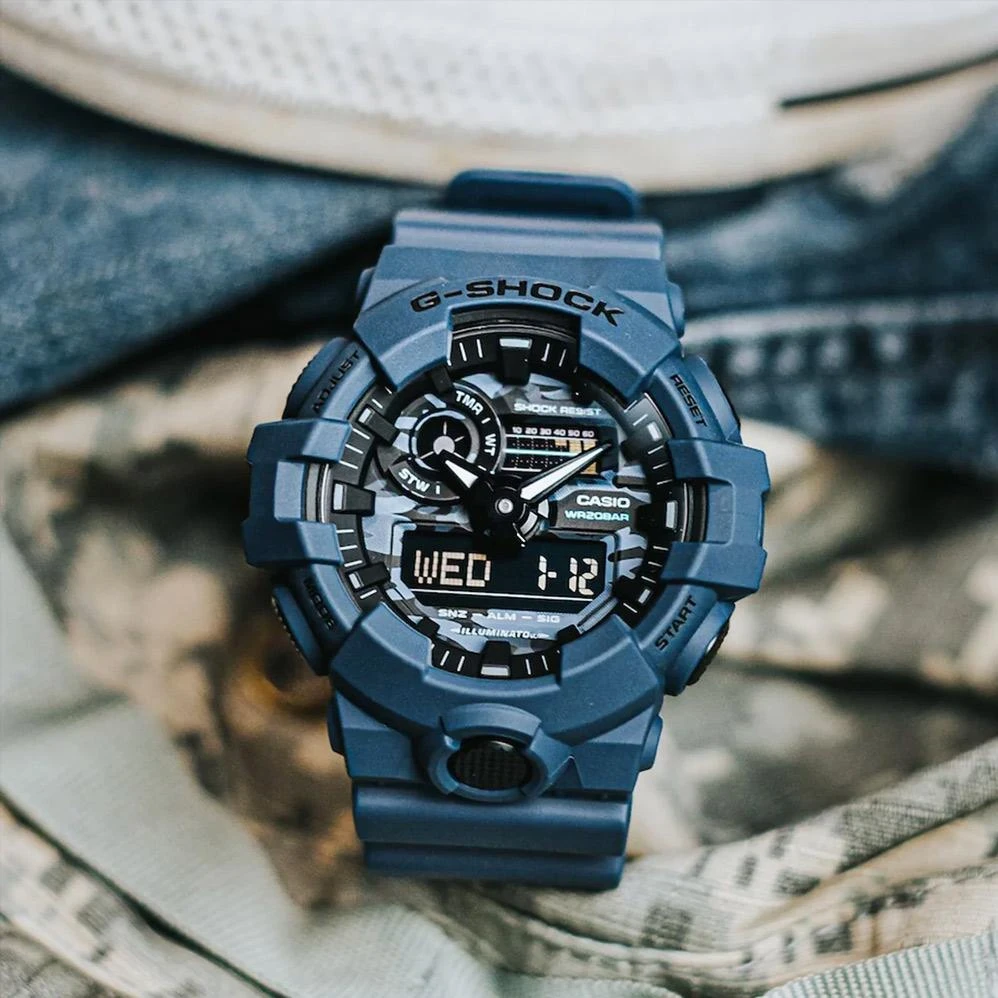 Часы  Casio  G-Shock Casio GA-700CA-2A (фото 4)