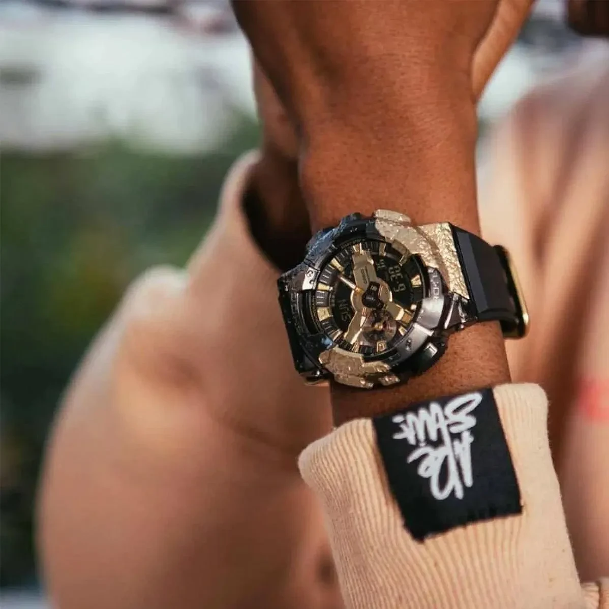 Часы  Casio  G-Shock Casio GM-114GEM-1A9 (фото 4)