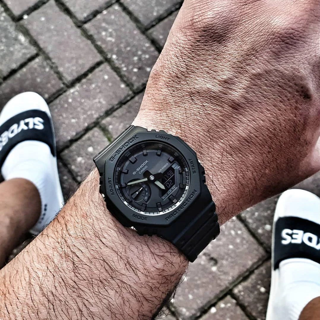 Наручные часы  Casio  G-Shock Casio GA-2100-1A1 (фото 2)