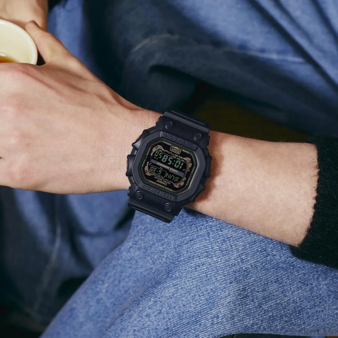 Часы  Casio  G-Shock Casio GX-56RC-1E (фото 3)