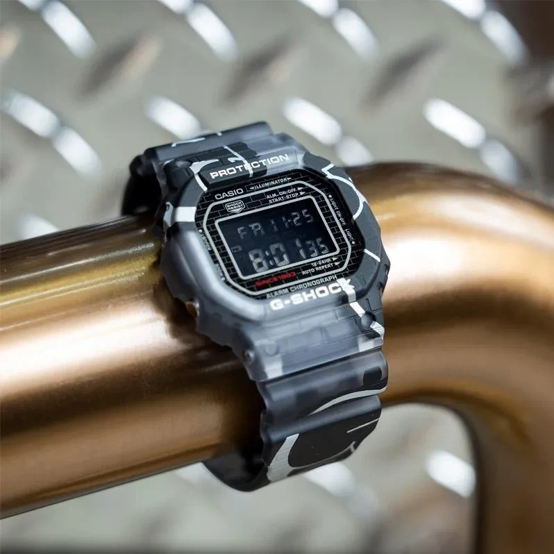 Часы  Casio  G-Shock Casio DW-5000SS-1E (фото 5)