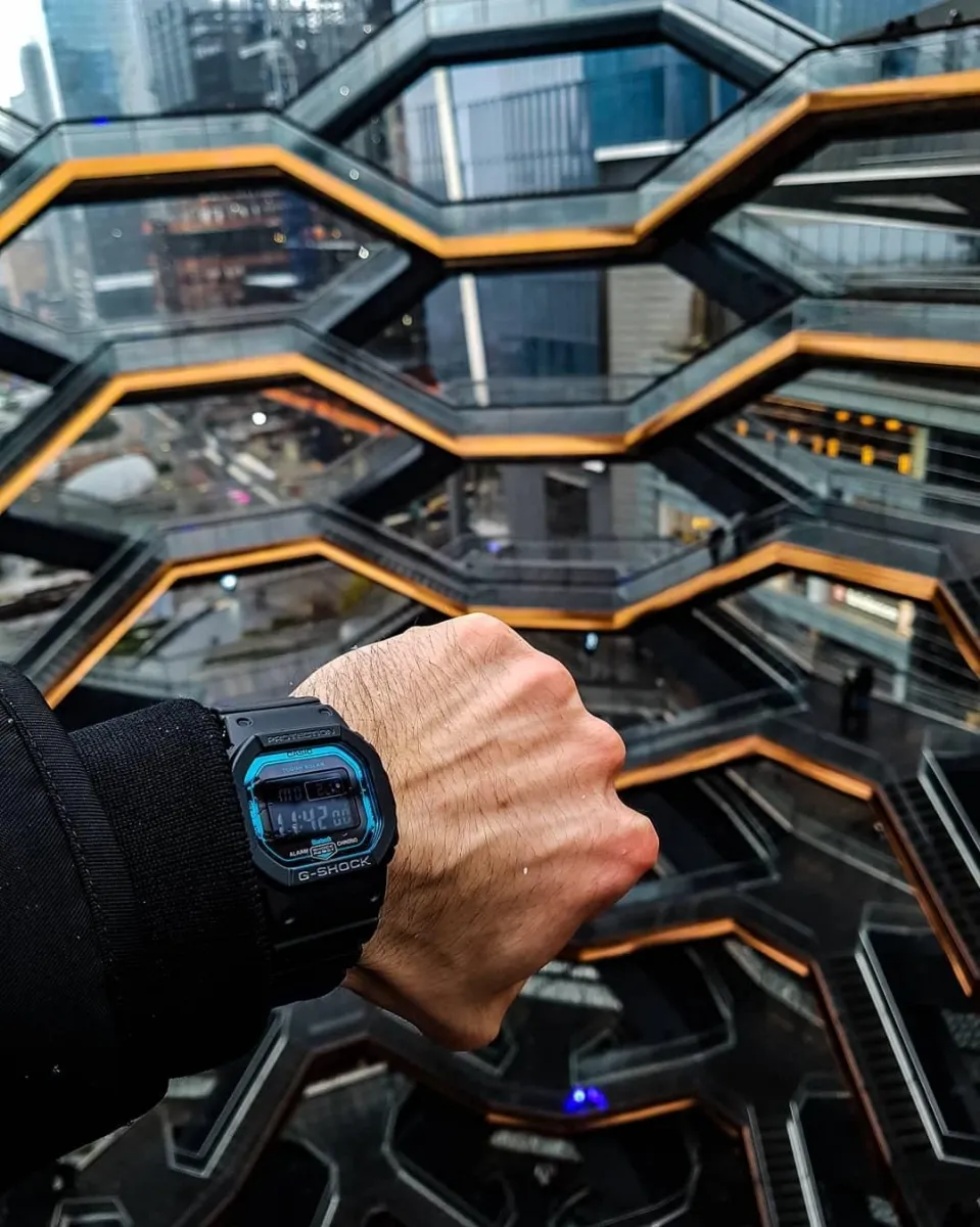 Наручные часы  Casio  G-Shock Casio GW-B5600-2E (фото 3)