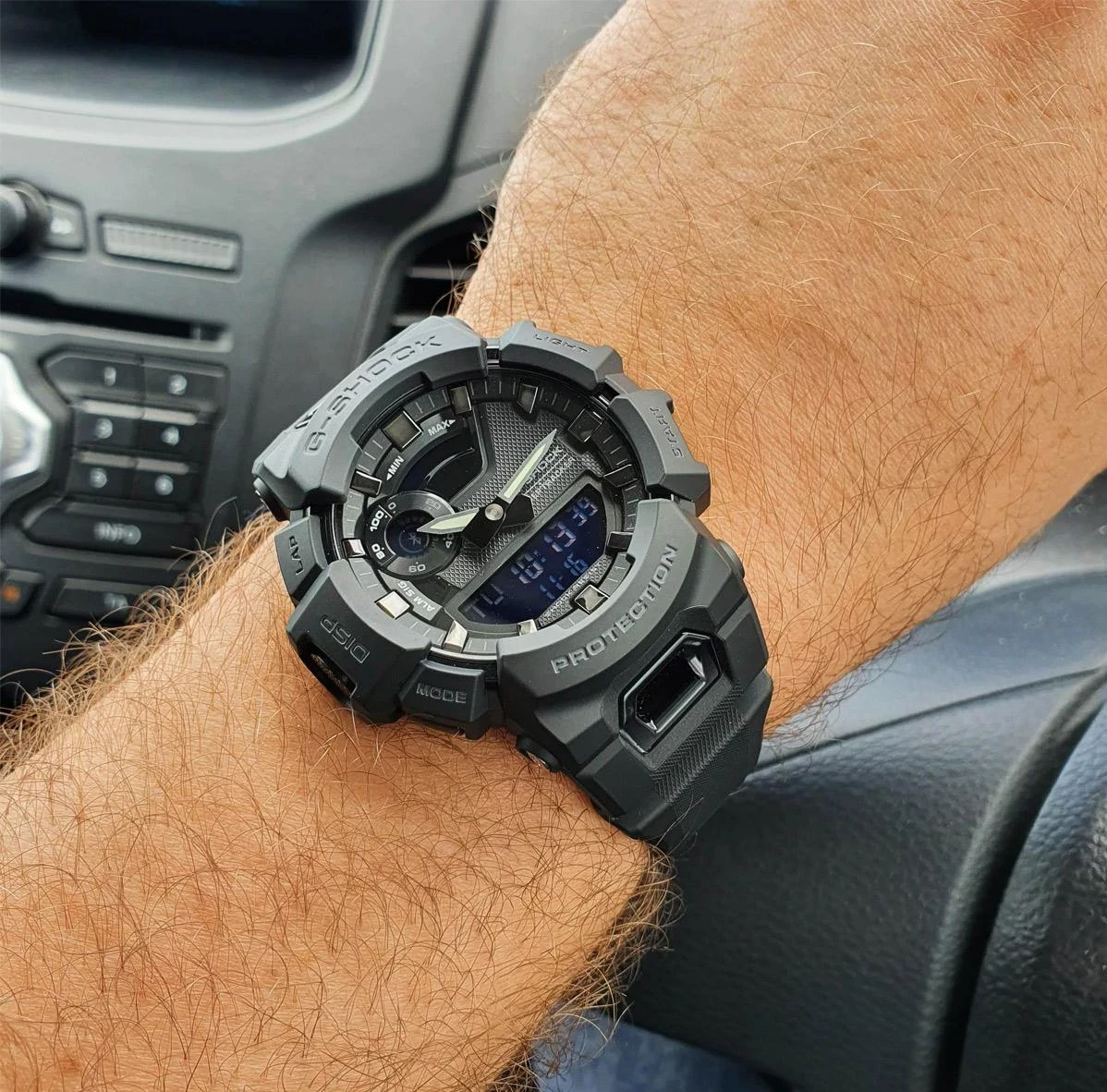Часы  Casio  G-Shock Casio GBA-900-1A (фото 3)