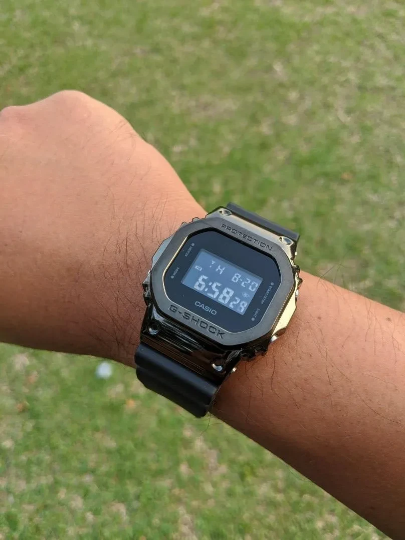 Часы  Casio  G-Shock Casio GM-5600UB-1E (фото 3)