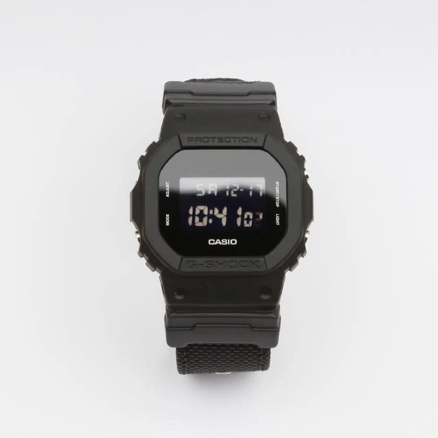 Наручные часы  Casio  G-Shock Casio DW-5600BBN-1E (фото 19)