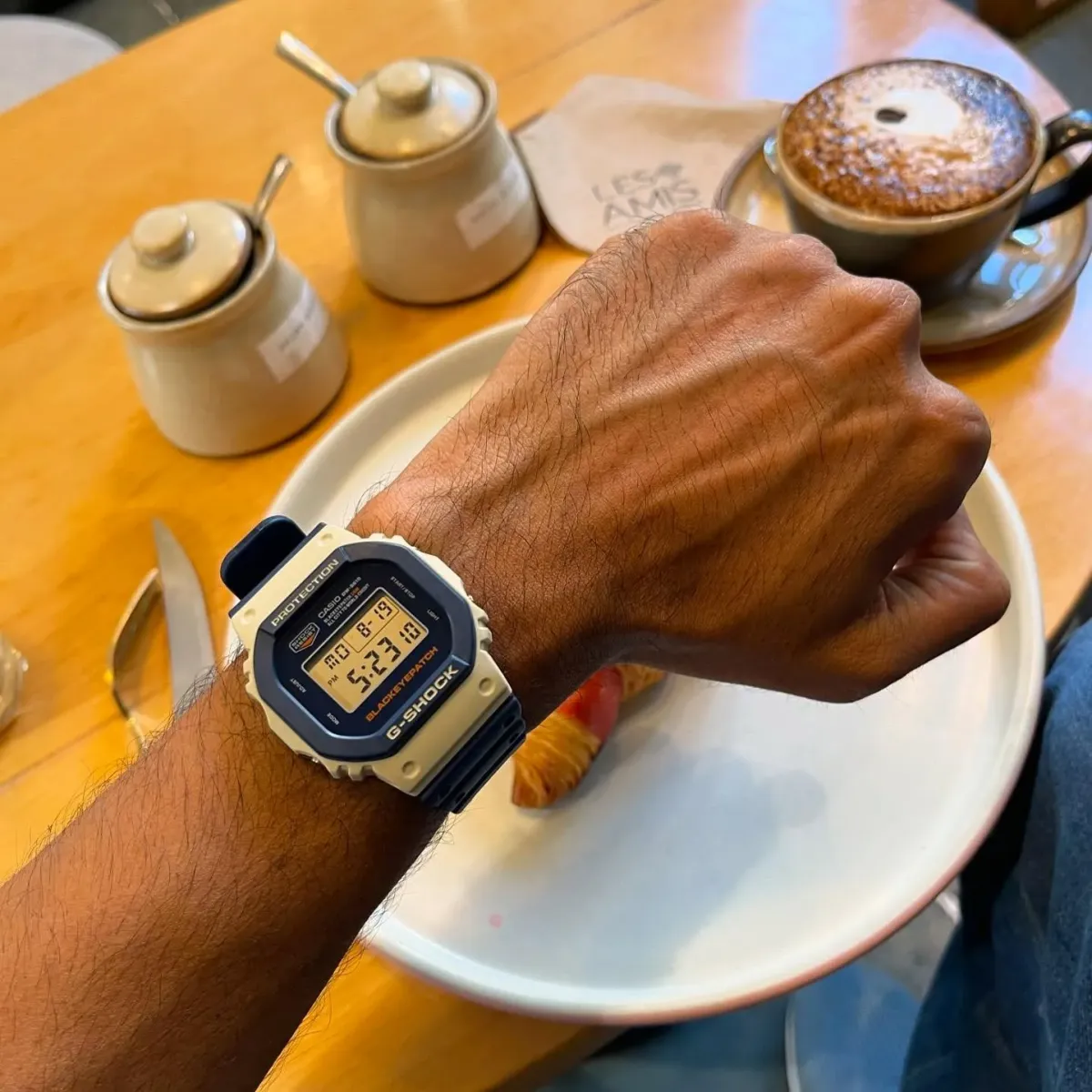 Наручные часы  Casio  G-Shock Casio DW-5610BEP-2E (фото 3)