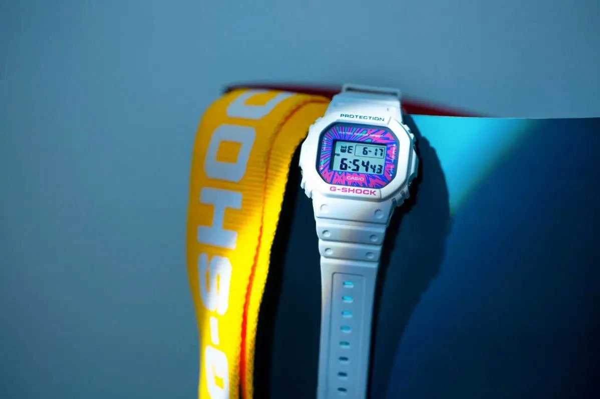 Часы  Casio  G-Shock Casio DW-5600DN-7E (фото 5)