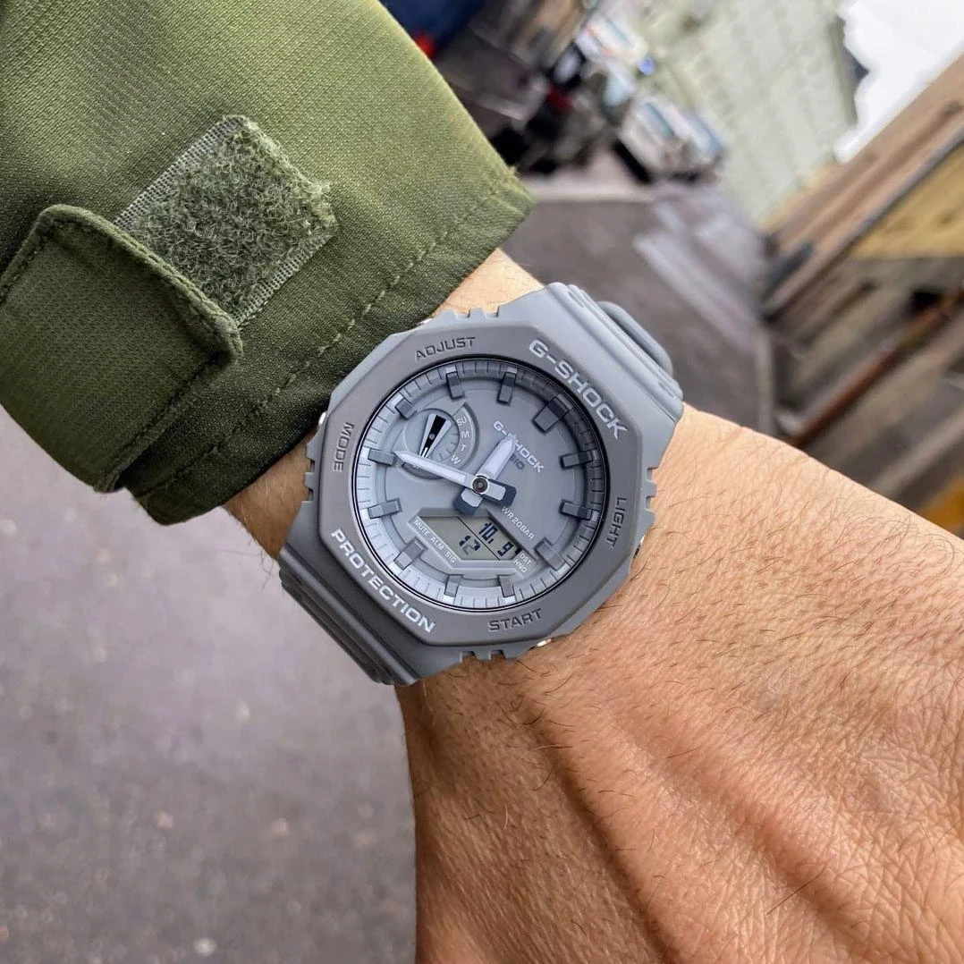 Часы  Casio  G-Shock Casio GA-2110ET-8A (фото 7)