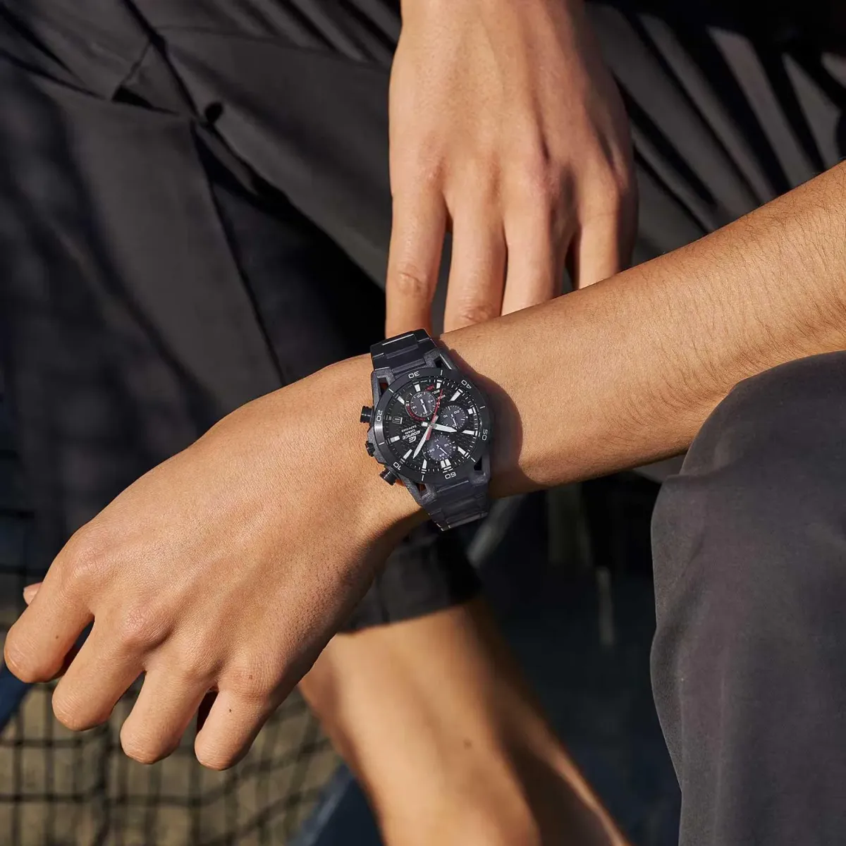 Наручные часы  Casio  Edifice Casio EFS-S640DC-1A (фото 3)