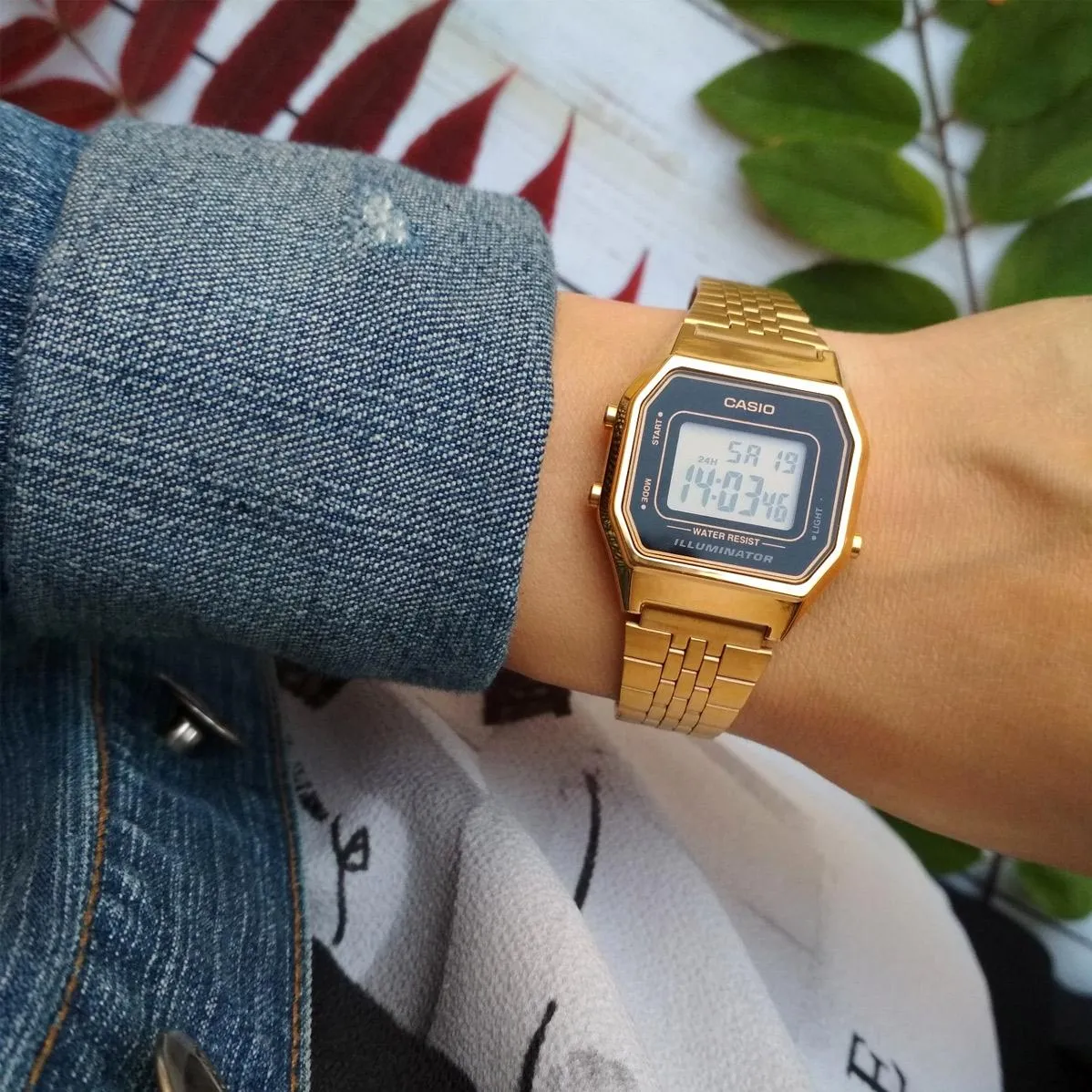 Наручные часы  Casio  Vintage Casio LA-680WGA-1E (фото 5)