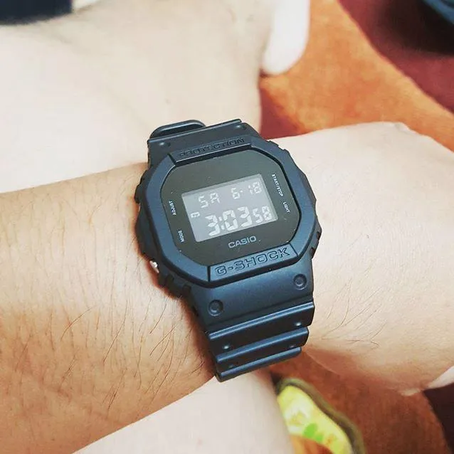 Наручные часы  Casio  G-Shock Casio DW-5600BB-1E (фото 14)