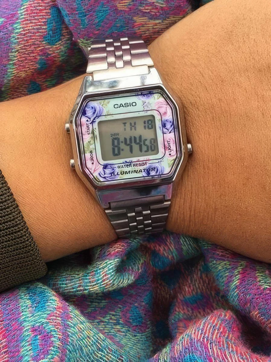 Наручные часы  Casio  Vintage Casio LA-680WA-2C (фото 6)