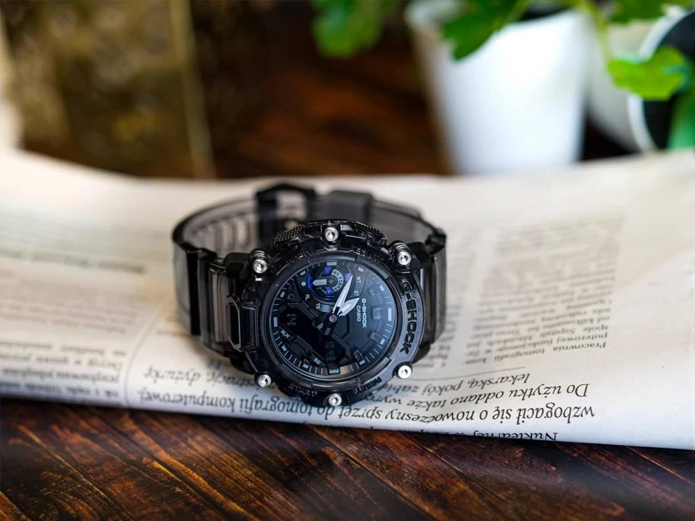 Часы  Casio  G-Shock Casio GA-2200SKL-8A (фото 4)
