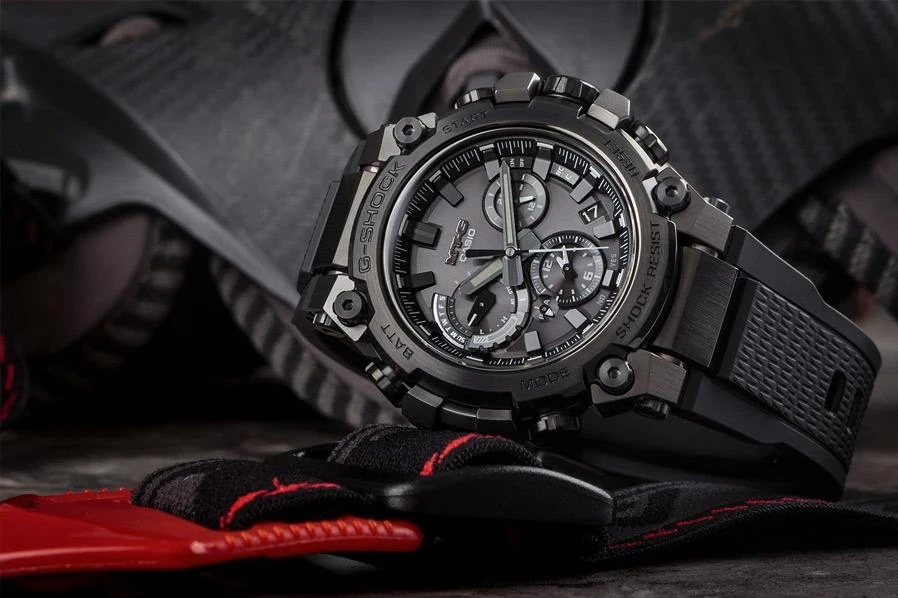 Часы  Casio  G-Shock Casio MTG-B3000B-1A (фото 3)