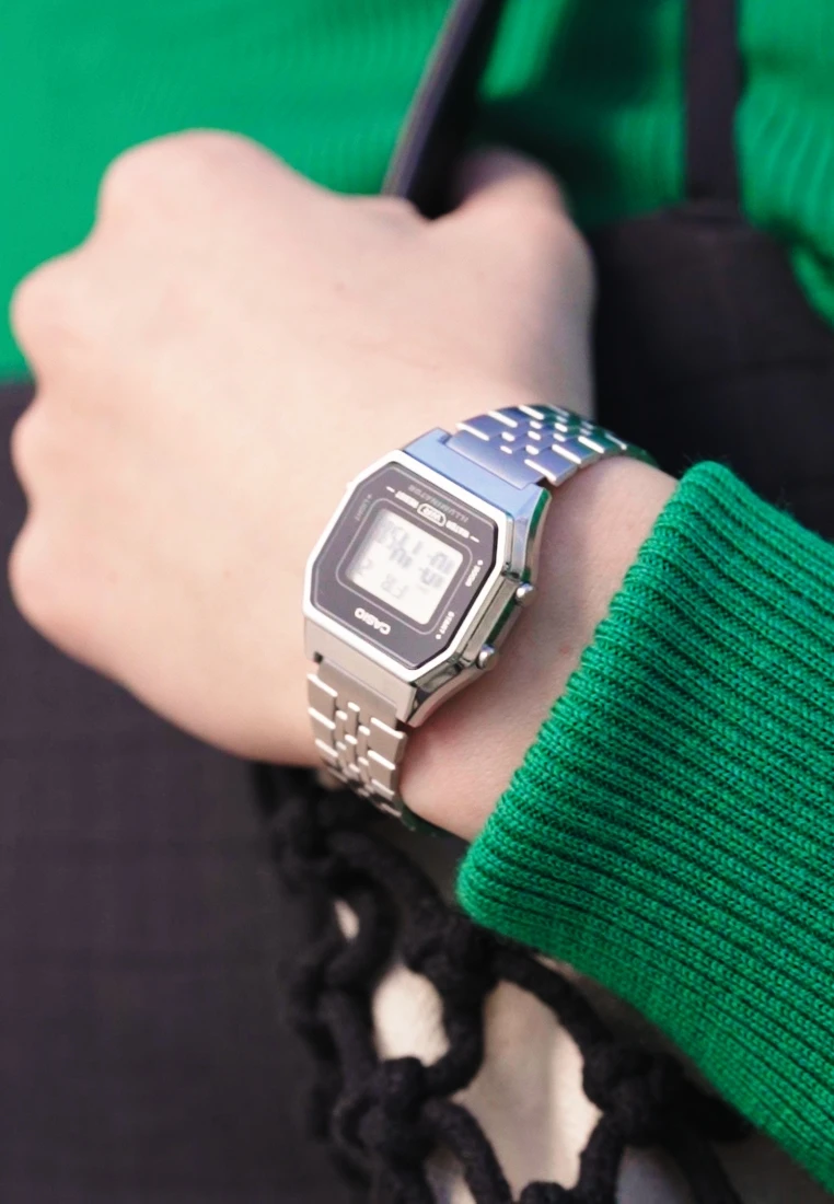 Наручные часы  Casio  Vintage Casio LA-680WA-1E (фото 5)