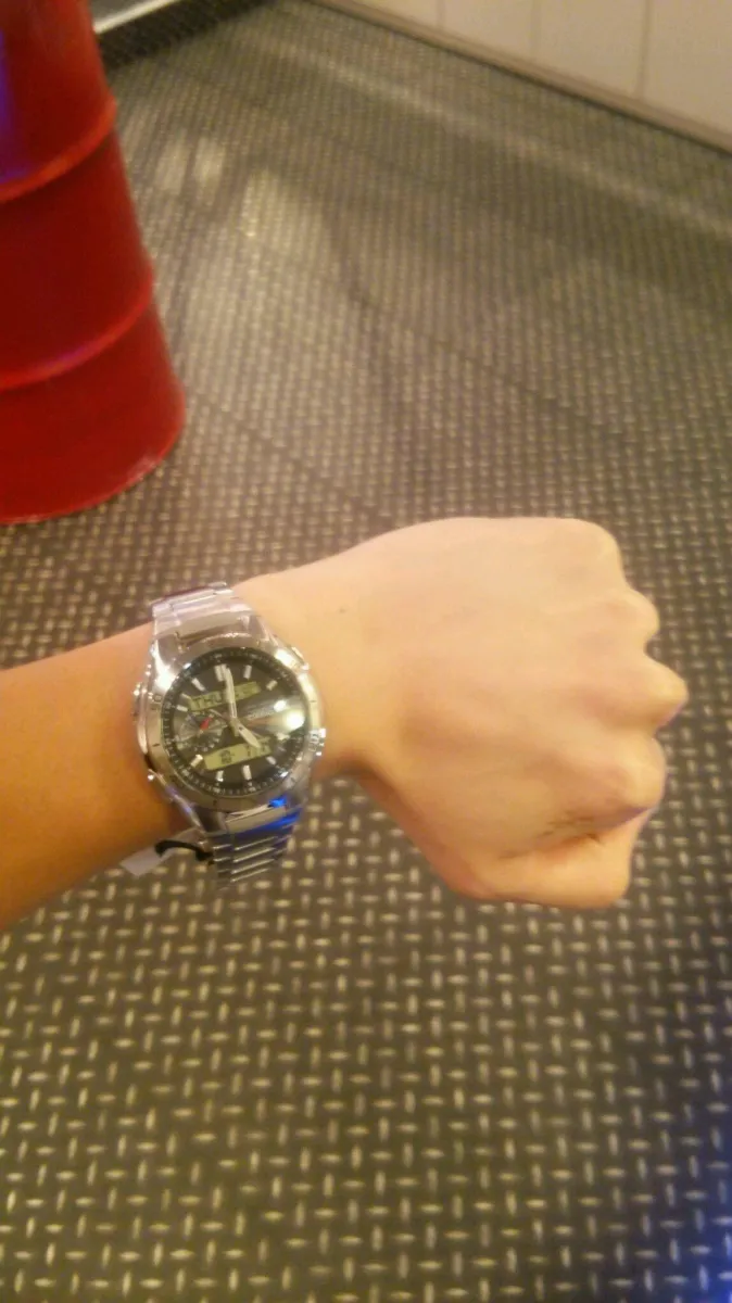 Наручные часы  Casio  Radio Controlled Casio WVA-M650D-1A (фото 2)