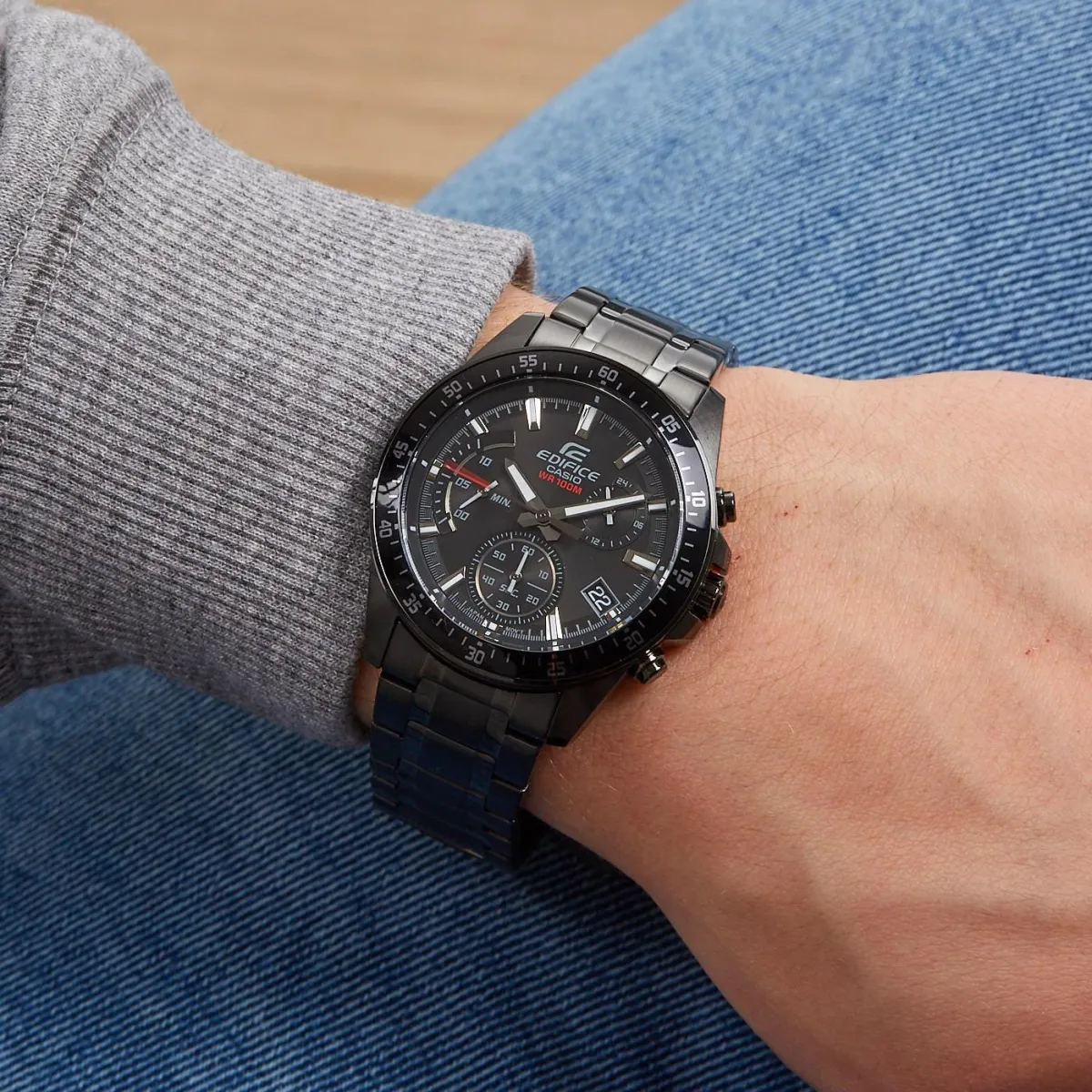 Наручные часы  Casio  Edifice Casio EFV-540DC-1A (фото 2)