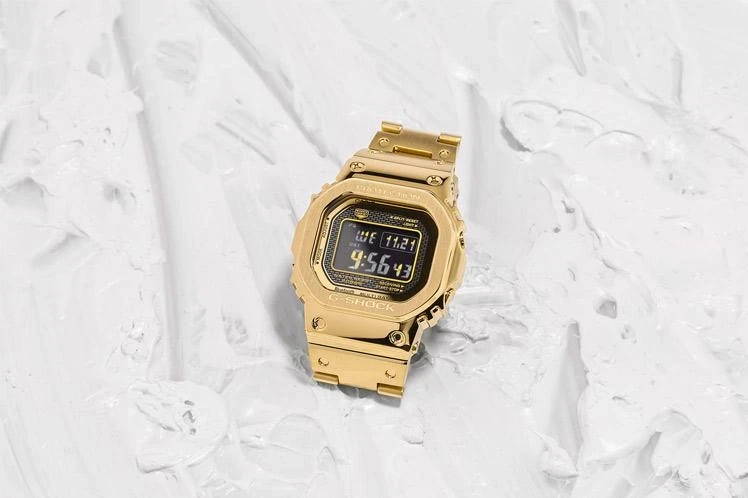 Часы  Casio  G-Shock Casio GMW-B5000GD-9E (фото 4)