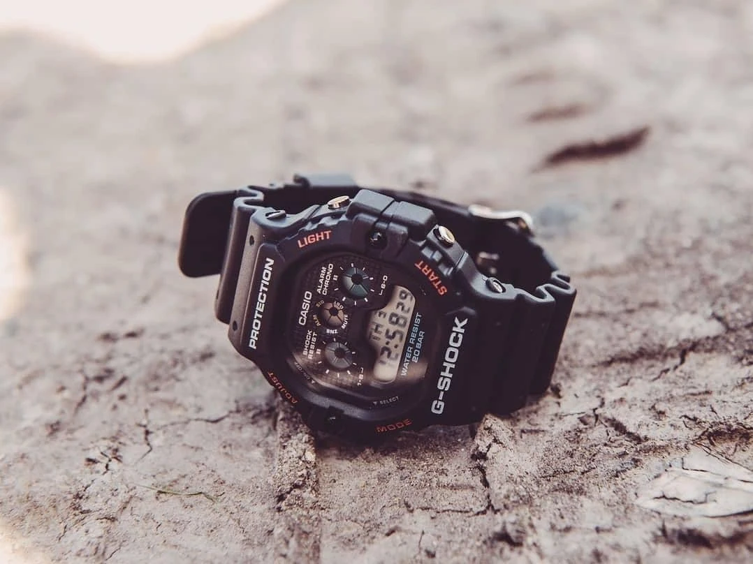 Наручные часы  Casio  G-Shock Casio DW-5900-1E (фото 9)