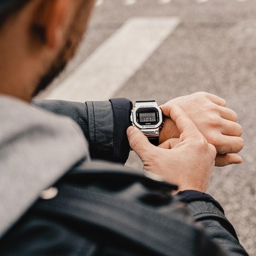 Наручные часы  Casio  G-Shock Casio GM-5600U-1E (фото 5)