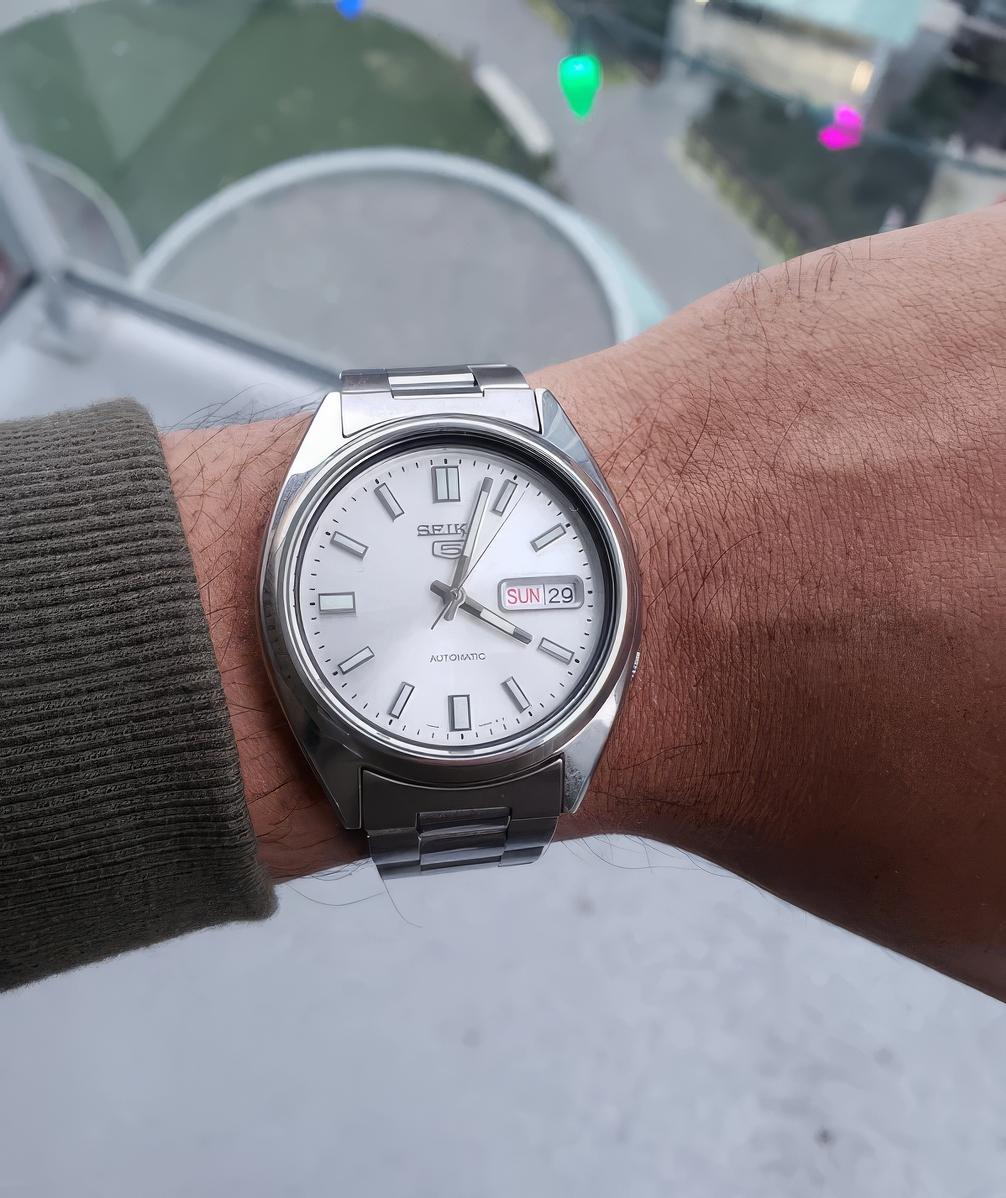 Наручные часы  Seiko  Seiko 5 Seiko SNXS73K1 (фото 2)