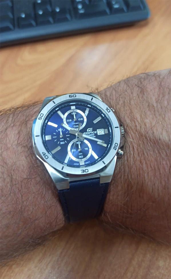 Наручные часы  Casio  Edifice Casio EFV-640L-2A (фото 2)