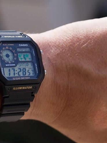 Наручные часы  Casio  Collection Casio AE-1200WH-1A (фото 4)