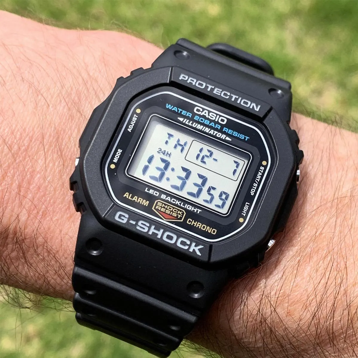Часы  Casio  G-Shock Casio DW-5600UE-1E (фото 2)