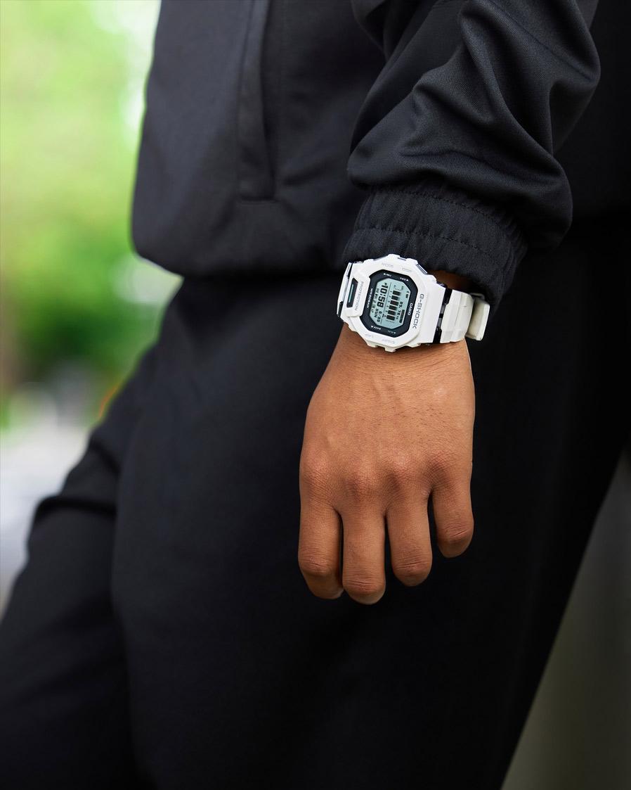 Наручные часы  Casio  G-Shock Casio GBD-200-7E (фото 3)