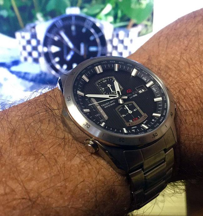 Наручные часы  Casio  Edifice Casio EQW-A1110D-1A (фото 3)