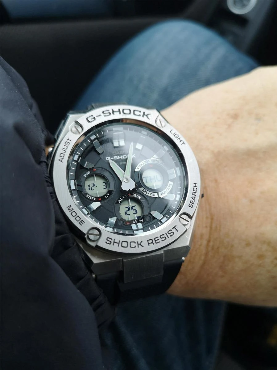 Часы  Casio  G-Shock Casio GST-S110-1A (фото 4)