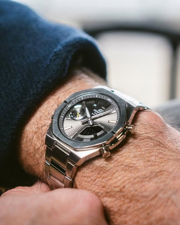 Наручные часы  Casio  Edifice Casio ECB-S10D-8A (фото 3)