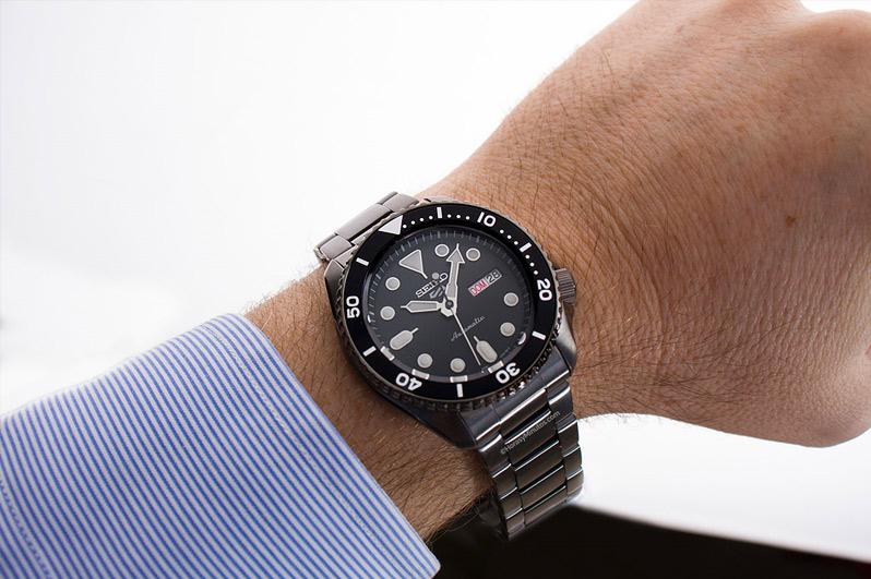 Наручные часы  Seiko  Seiko 5 Sports Seiko SRPD65K1 (фото 4)