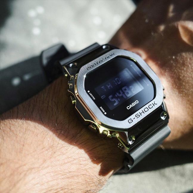 Наручные часы  Casio  G-Shock Casio GM-5600-1E (фото 15)