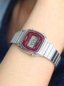 Наручные часы  Casio  Vintage Casio LA-670WA-4E (фото 3)